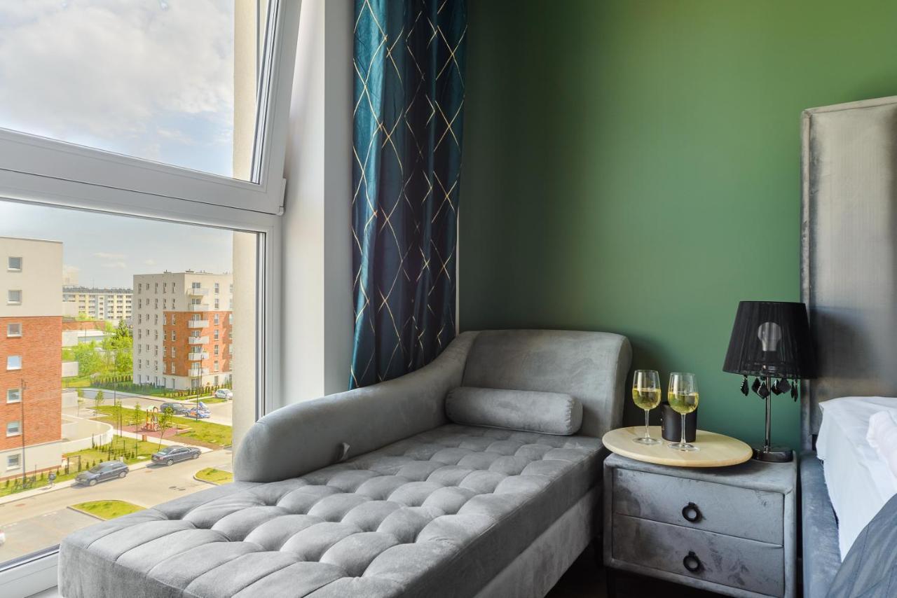 Lumina Premium Apartments With Parking 우치 외부 사진