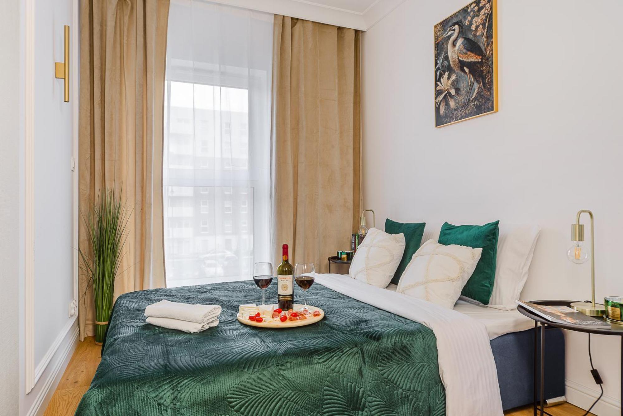 Lumina Premium Apartments With Parking 우치 외부 사진
