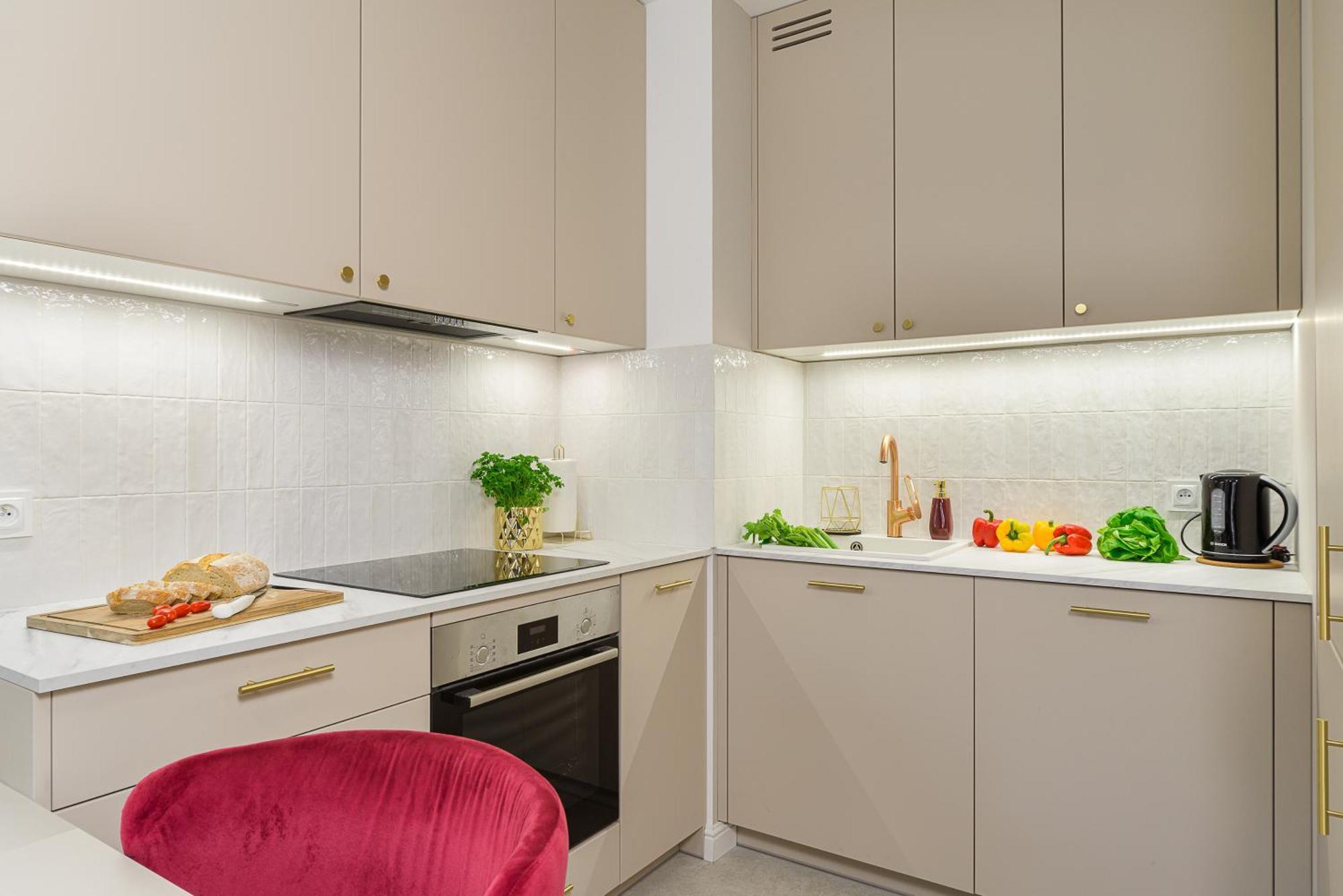 Lumina Premium Apartments With Parking 우치 외부 사진