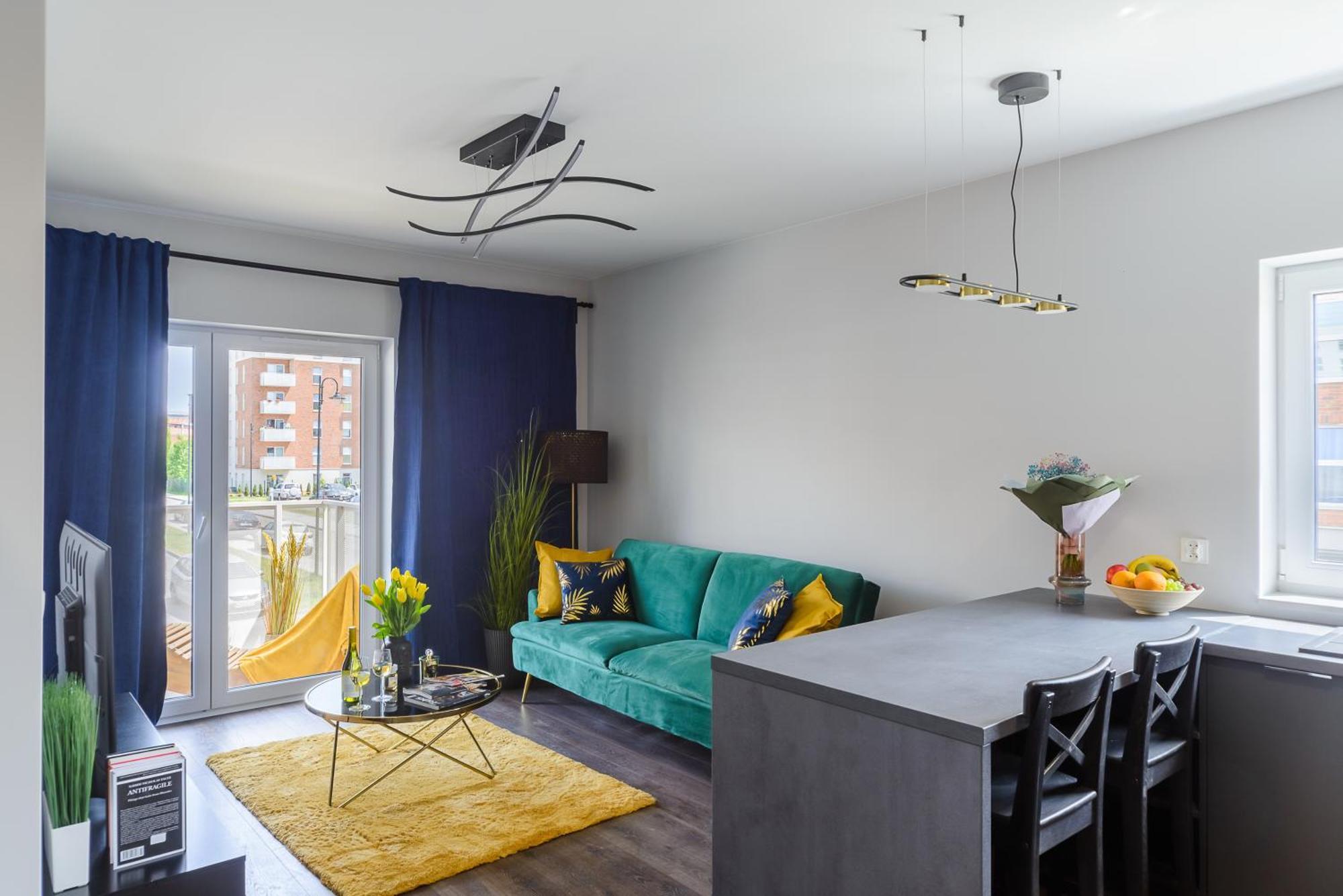 Lumina Premium Apartments With Parking 우치 외부 사진