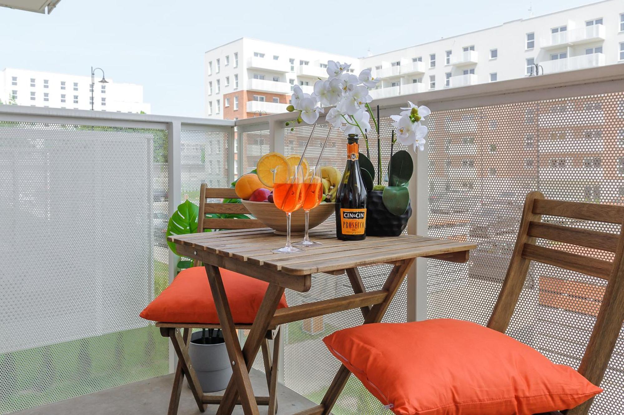 Lumina Premium Apartments With Parking 우치 외부 사진
